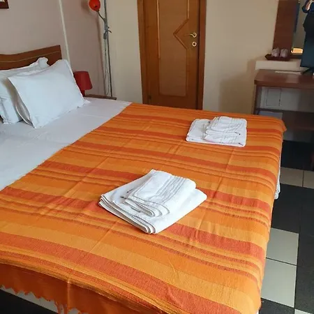 Hotel de apartamente Tranzitbeds*** Bucureşti