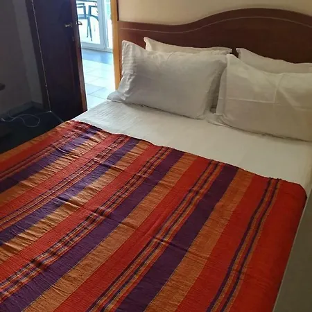 Hotel de apartamente Tranzitbeds*** Bucureşti